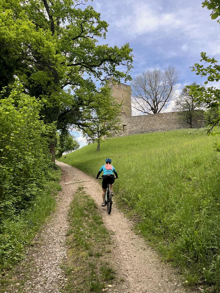 Balade à e-VTT vers la Tour St-Martin